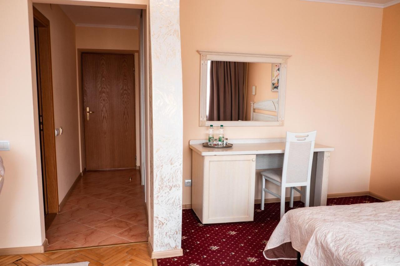 Hotel Halychyna Ternopil Exteriér fotografie