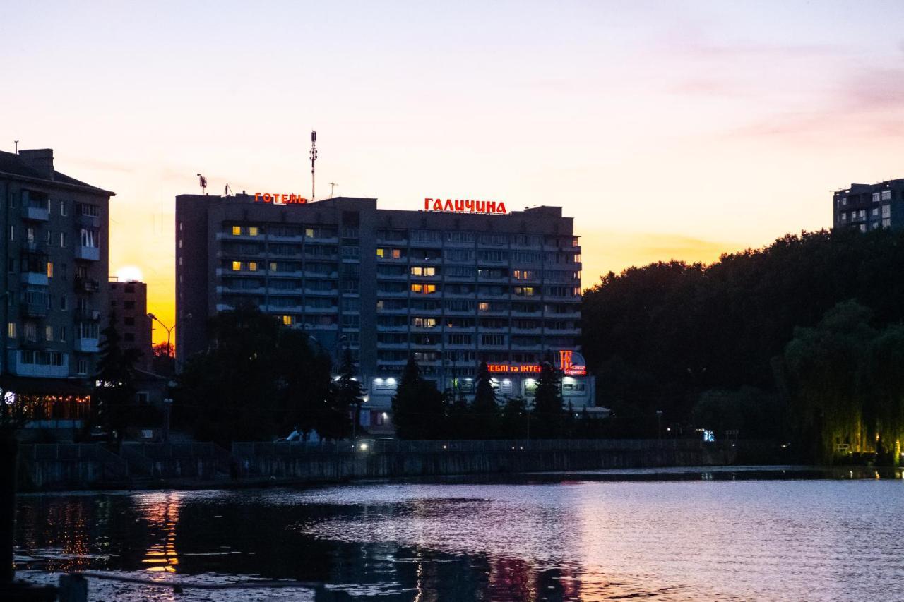 Hotel Halychyna Ternopil Exteriér fotografie